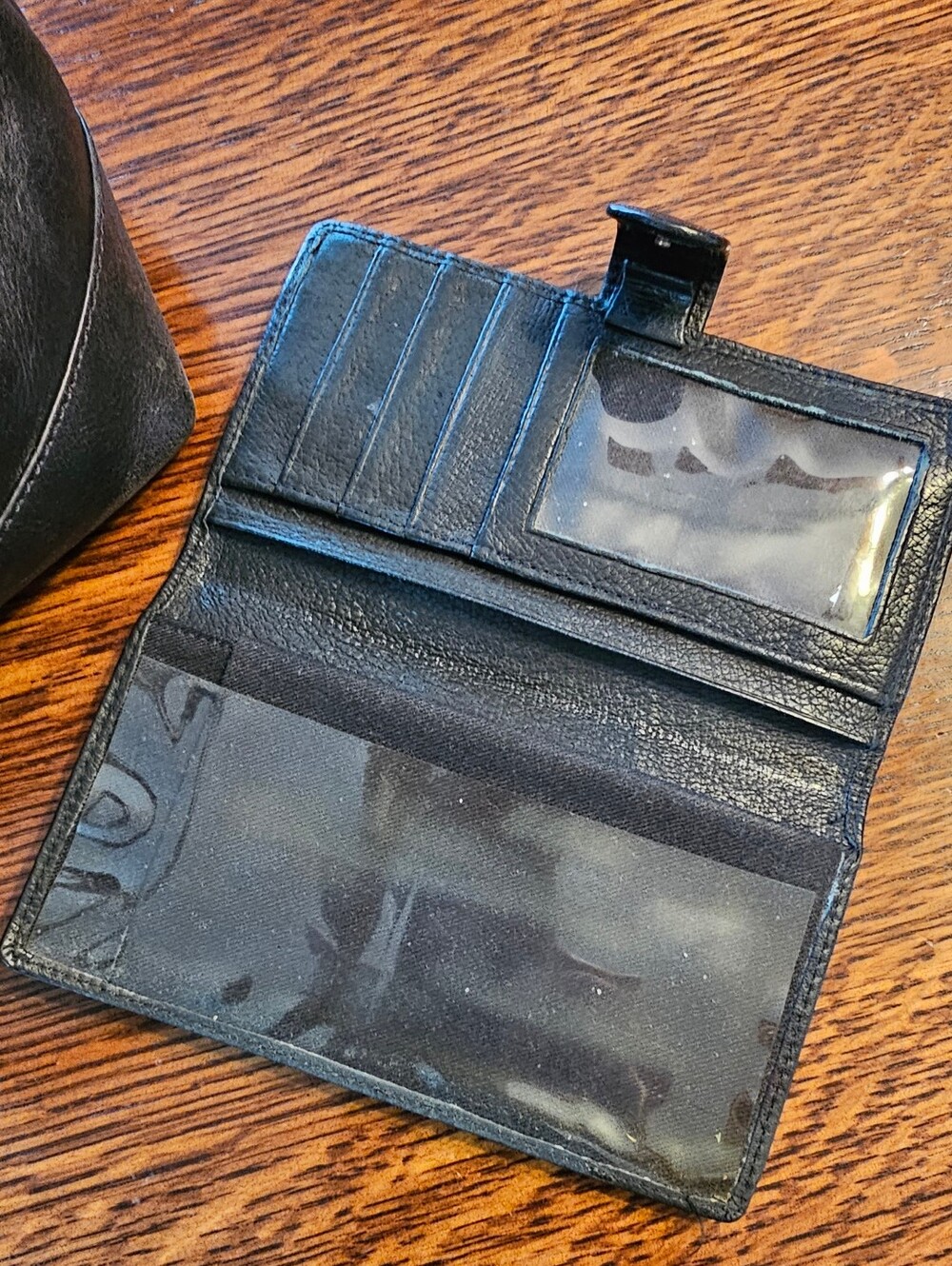 Nebraska Logo Leather Tote & Wallet - Picture 5 of 11